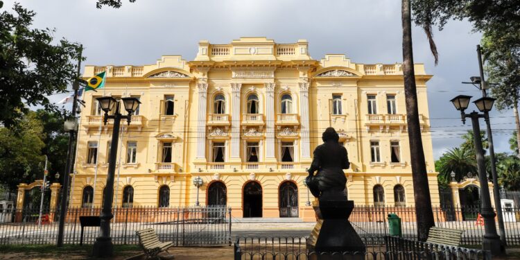 Governo de Pernambuco pede autorização à Alepe para contratar operação de crédito de R$ 1,7 bilhão