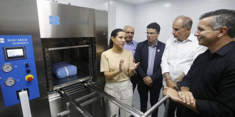 Em Limoeiro, governadora Raquel Lyra anuncia conjunto de ações em abastecimento de água, infraestrutura, educação e economia criativa