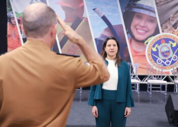 Governadora Raquel Lyra comanda aula inaugural da segunda turma do Curso de Formação de Oficiais do Corpo de Bombeiros Militar de Pernambuco