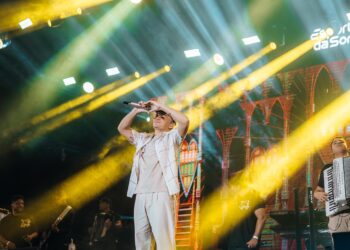 João Gomes atrai público de todas as idades e Vitória do Pé de Serra garante mais uma noite de sucesso