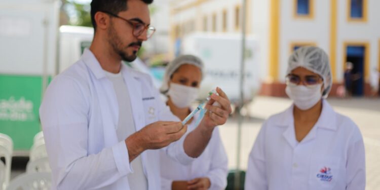 Vacinação contra a Influenza volta a ser destinada apenas para gestantes, crianças e idosos em Caruaru