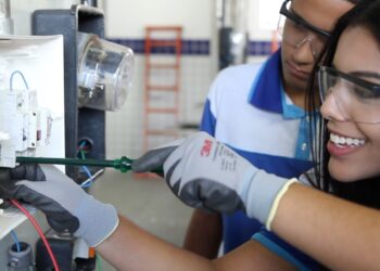 SENAI Caruaru abre inscrições para curso de Eletricista Instalador Predial de Baixa Tensão