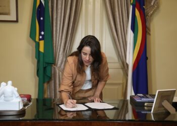 Governadora Raquel Lyra nomeia 197 novos analistas e assistentes para a Educação de Pernambuco
