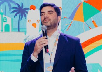 Pernambuco mantém liderança na malha aérea do Nordeste em agosto