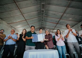 Em Belo Jardim, governadora Raquel Lyra autoriza construção de 144 novas moradias e anuncia melhorias no abastecimento de água