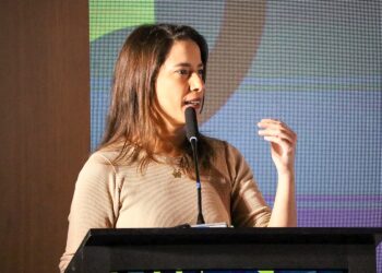 Em Brasília, governadora Raquel Lyra destaca ações do Estado para universalizar água e esgoto em Pernambuco