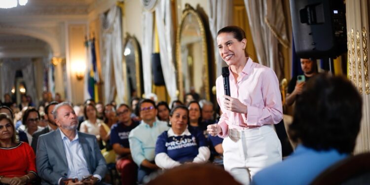 Governadora Raquel Lyra lança Projeto Estadual de Residência Docente com mais de mil bolsas para estudantes de licenciatura