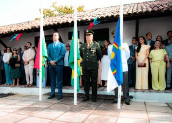 Caruaruenses reconhecem a importância do 7 de Setembro e lotam as ruas para ver o desfile cívico