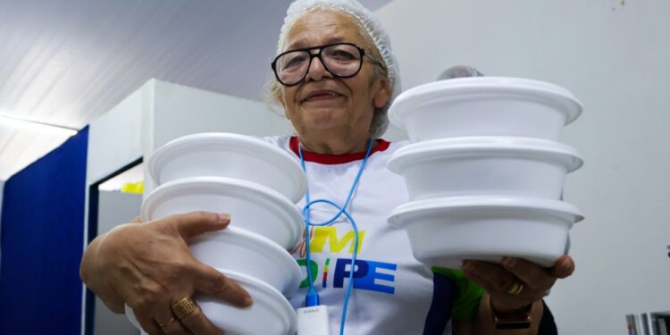 Pernambuco quadruplica número de Cozinhas Comunitárias e fortalece combate à fome com o Programa Bom Prato