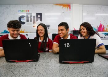 Governo de Pernambuco lança concurso de inovação para estudantes da rede estadual