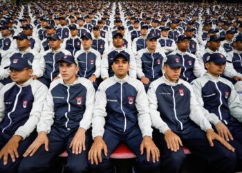 Juntos pela Segurança: governadora Raquel Lyra comanda aula inaugural da 2ª turma do Curso de Formação e Habilitação de Praças da PMPE