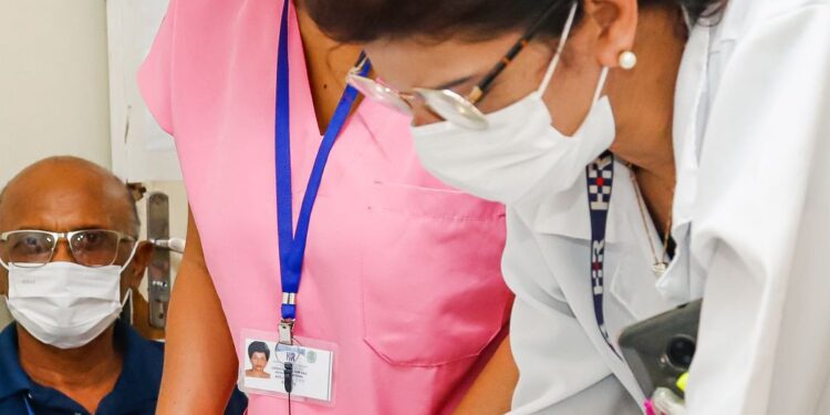 Governo de Pernambuco divulga convocação de Seleção Pública para 1.232 profissionais da saúde