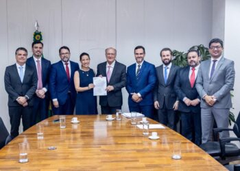 Governo de Pernambuco formaliza protocolo com Governo Federal para implantação da ZPE no Complexo de Suape