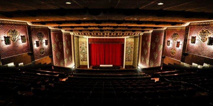 Na pré-estreia nacional do filme “O Agente Secreto”, Cinema São Luiz volta a operar em sua plena capacidade de público nesta quarta (10)