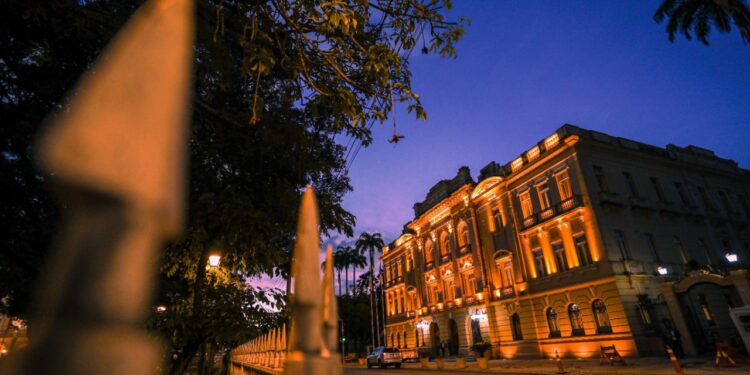 Governo do Estado antecipa ponto facultativo do Dia do Servidor Público para 27 de outubro