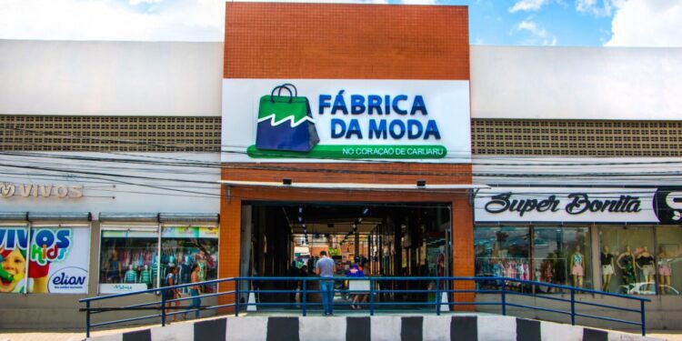 Moda, descontos e diversão: vem aí a Mega Liquidação do Fábrica da Moda!