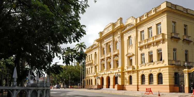 Governo do Estado lança edital do Concurso Público Unificado de Pernambuco (CPU-PE)