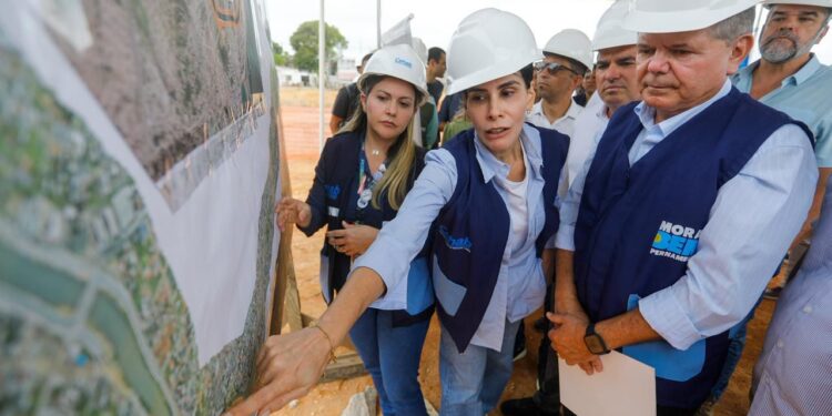 Governador em exercício Ricardo Paes Barreto vistoria obras do Canal do Fragoso e Ramal da Arena