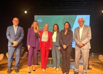 Em evento pré-COP30, governadora Raquel Lyra destaca os avanços de Pernambuco para a transição energética justa