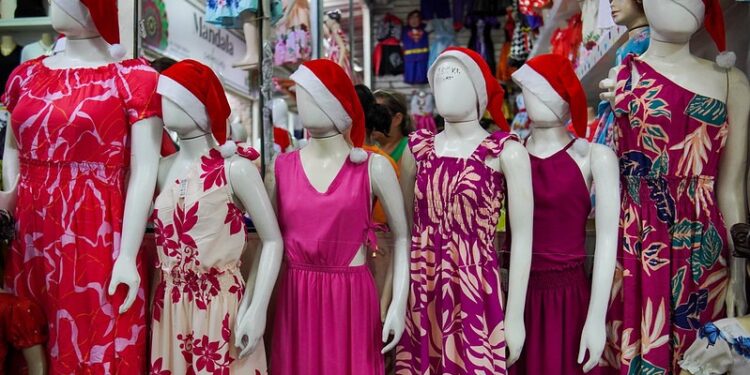 Feira da Moda de Caruaru supera expectativas e tem movimentação crescente neste fim de ano