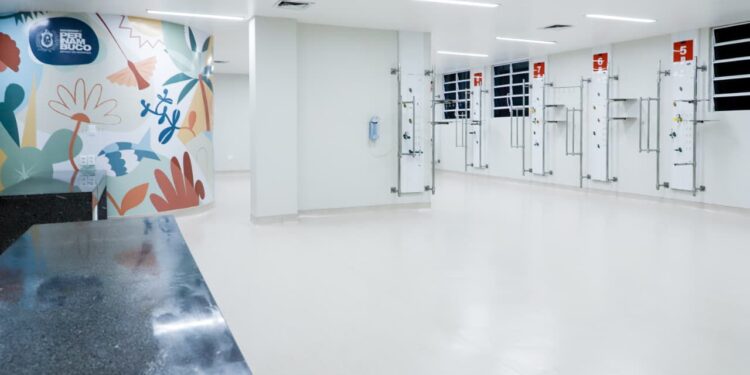 Governo de Pernambuco entrega UTI Pediátrica do Hospital da Restauração totalmente requalificada e com novos equipamentos