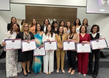 Luana Marabuco recebe Medalha do Mérito Heroínas de Tejucupapo 2025 na categoria Defesa da Mulher