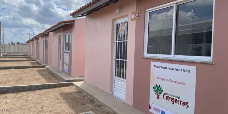 Pesquisa revela que 4 em cada 10 brasileiros tem sonho de conquistar casa própria, mas entrada ainda é um desafio