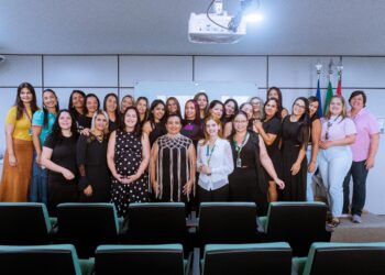 Centro de Qualificação Profissional da Mulher realiza conclusão de curso de cabeleireira