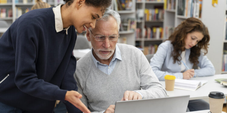 Programa gratuito voltado à terceira idade está com inscrições abertas na Faculdade Senac PE