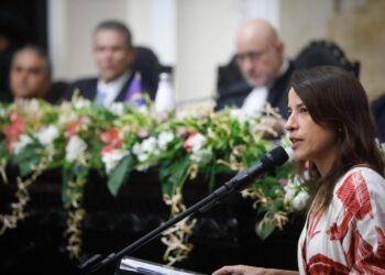 “A harmonia entre os Poderes é fundamental para garantir direitos e fortalecer a democracia”, ressaltou a governadora Raquel Lyra durante posse da nova mesa diretora do TJPE