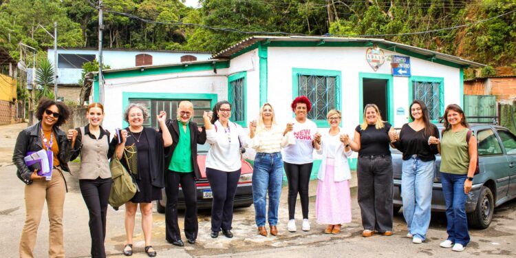 Caruaru leva experiência da primeira lavanderia pública do Brasil a Petrópolis (RJ)