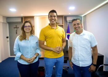 Durante o recesso de Rodrigo Pinheiro, Dayse Silva fará missão no Chile e Bruno Lambreta assumirá a prefeitura de Caruaru