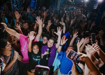 Na Comunidade do Bode, governadora Raquel Lyra inaugura o PE na Comunidade, entrega novos 145 títulos de propriedade e 87 casas reformadas