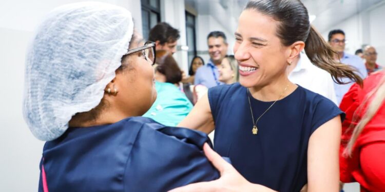 Governadora Raquel Lyra entrega requalificação da UTI Pediátrica do Hospital Barão de Lucena, no Recife