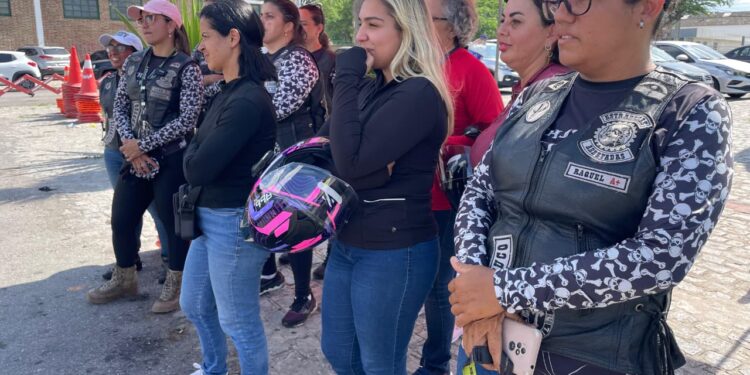 AMC promoveu edição especial do Curso de Pilotagem Defensiva para Motociclistas, alusiva ao Mês da Mulher
