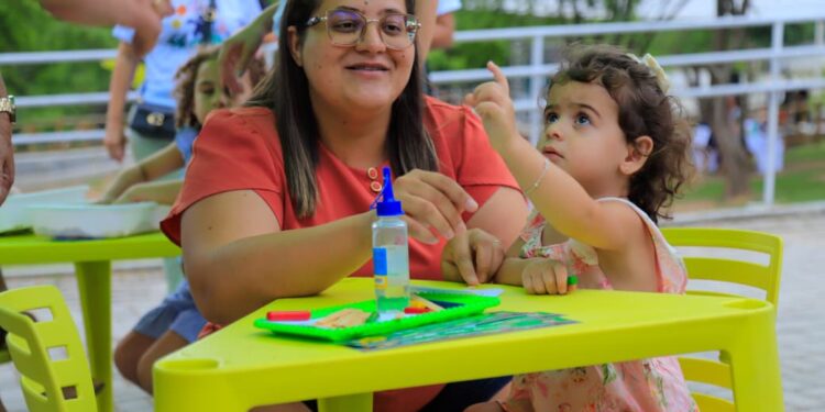 Em Caruaru, bairros Indianópolis e Universitário receberam o projeto ‘Pé na Rua’, da AMC