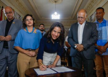 Governadora Raquel Lyra formaliza parcerias com Organizações da Sociedade Civil e garante apoio financeiro para mais 34 cozinhas solidárias em Pernambuco