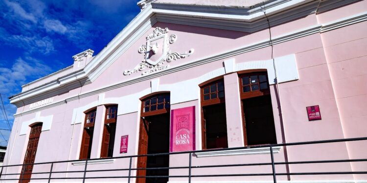 Programação do Mercado Cultural Casa Rosa reúne forró e rock neste fim de semana