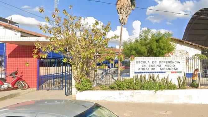 Sesc leva o Projeto Colmeia ao bairro do Salgado, em Caruaru