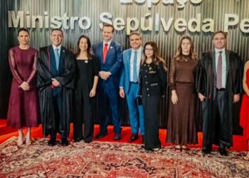 Governadora Raquel Lyra defende processo eleitoral democrático na posse do novo presidente do TSE, ministro Nunes Marques