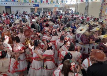 Sesc Caruaru promove XV Encontro Junino da Pessoa Idosa, com celebração à cultura nordestina e à interação social entre grupos