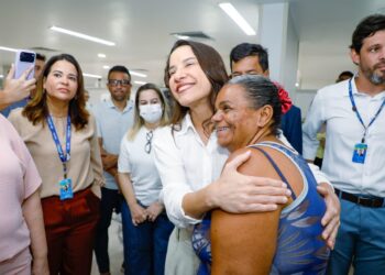 Governadora Raquel Lyra faz nova vistoria em obras da maior reforma já realizada no Hospital da Restauração