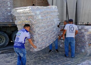 Governo de Pernambuco avança com frentes de serviço, envio de maquinário e ajuda humanitária em municípios afetados pelas chuvas