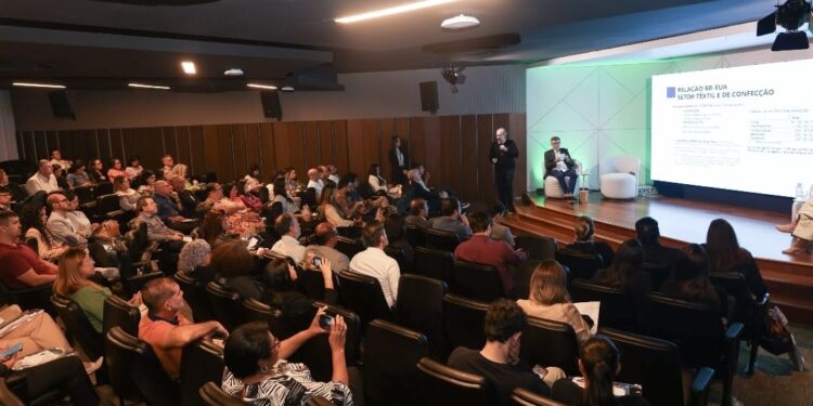 Exportação e Competitividade do Polo de Confecções de Pernambuco são temas do 2º Fórum NTCPE Summit, nesta terça-feira, 21 de julho