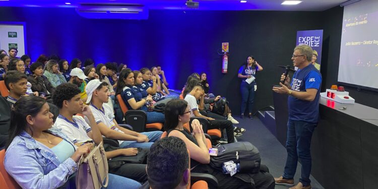 IEL-PE celebra o Dia do Estagiário com evento gratuito em Caruaru