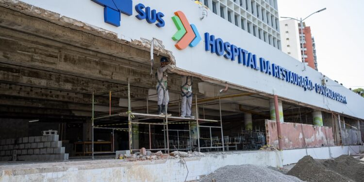 Governo de Pernambuco realiza obras estruturadoras para ampliar e modernizar Hospital da Restauração, no Recife