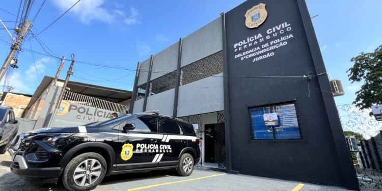 Governo de Pernambuco entrega requalificação de duas delegacias na Zona Sul do Recife